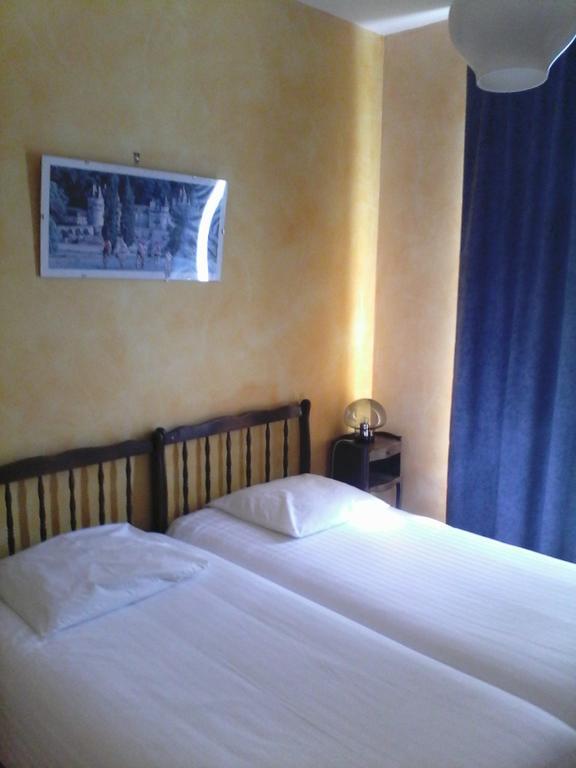 טור Hotel Moderne חדר תמונה