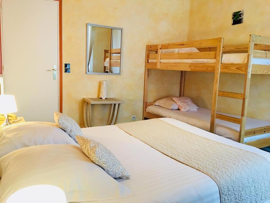 טור Hotel Moderne מראה חיצוני תמונה